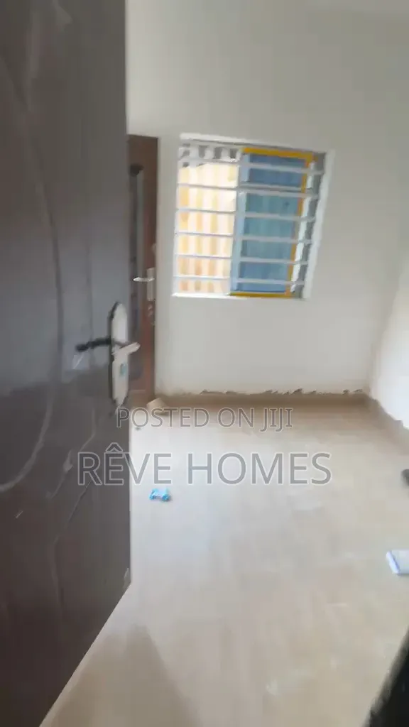 Mini Flat in Onike, Iwaya for rent in Iwaya