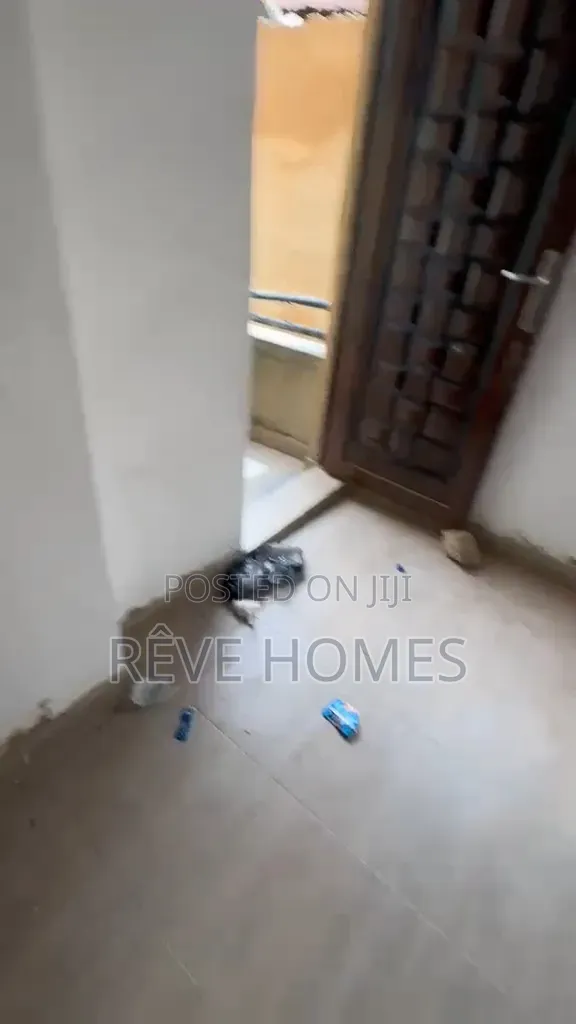 Mini Flat in Onike, Iwaya for rent in Iwaya
