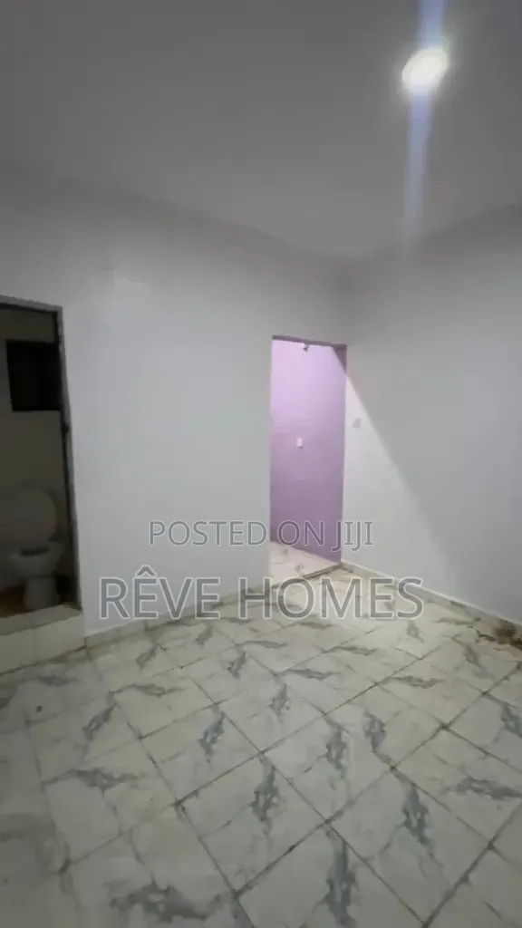 Mini Flat in Shipeolu, Shomolu / Shomolu for rent in Shomolu / Shomolu
