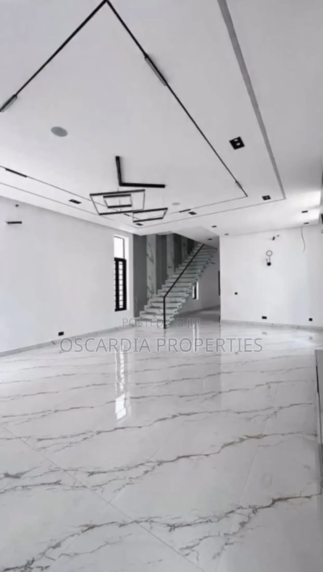 5bdrm Duplex in Vgc for sale in VGC / Ajah