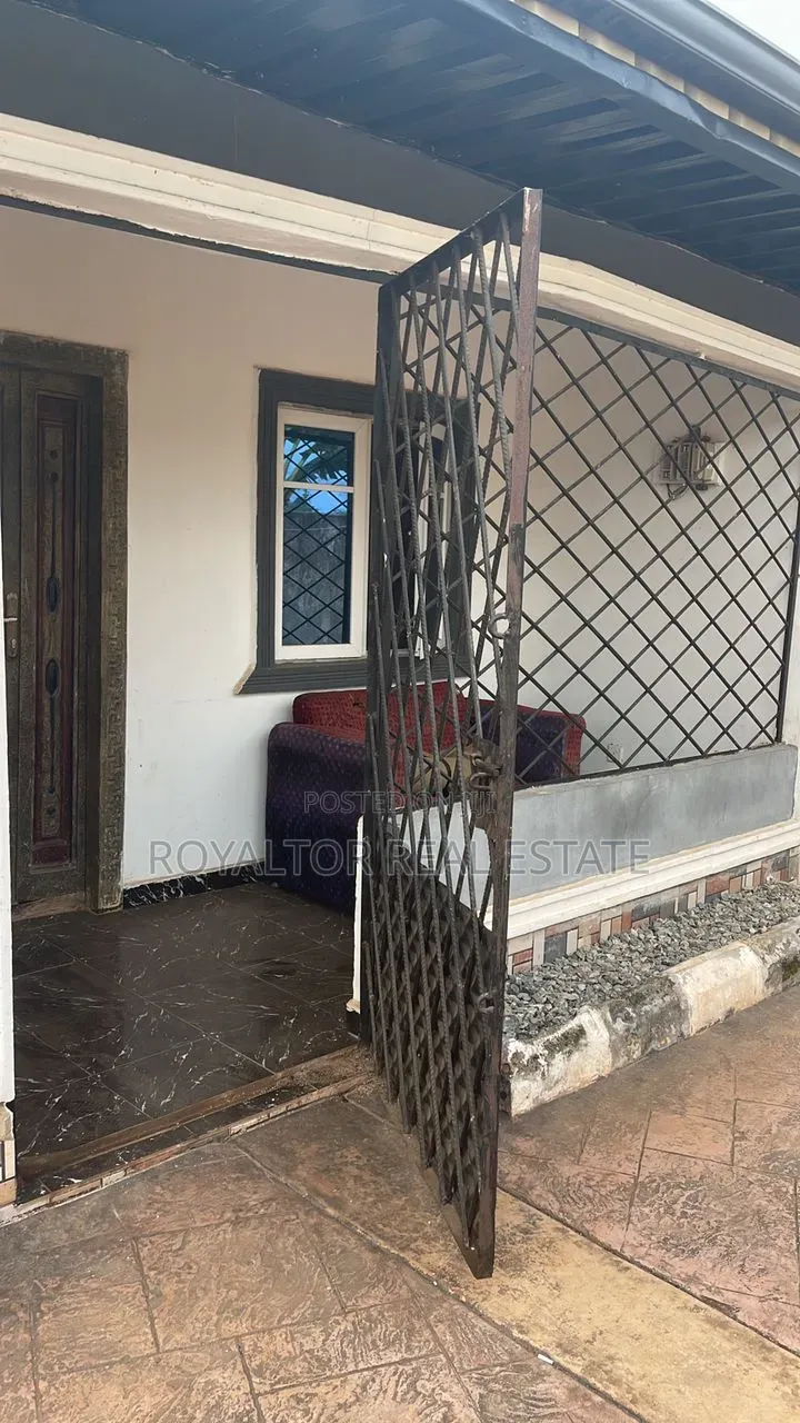 1bdrm Apartment in Royaltor Real Estate, Benin City for rent in Benin City