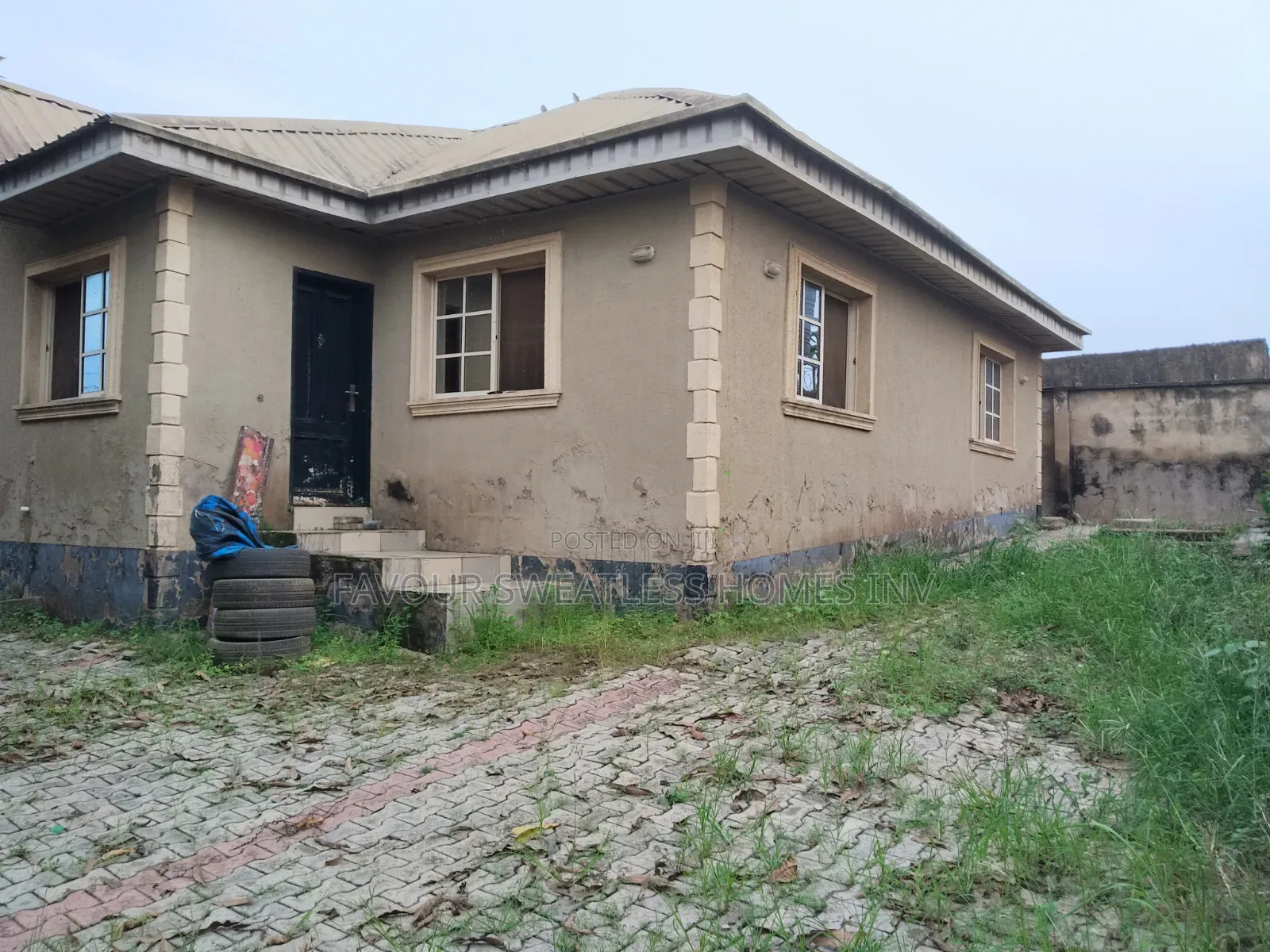 3bdrm Bungalow in Peace Area Magboro, Obafemi-Owode for sale in Obafemi-Owode