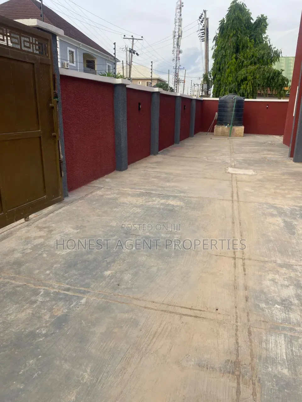 2bdrm Block of Flats in Kubwa for sale in Kubwa