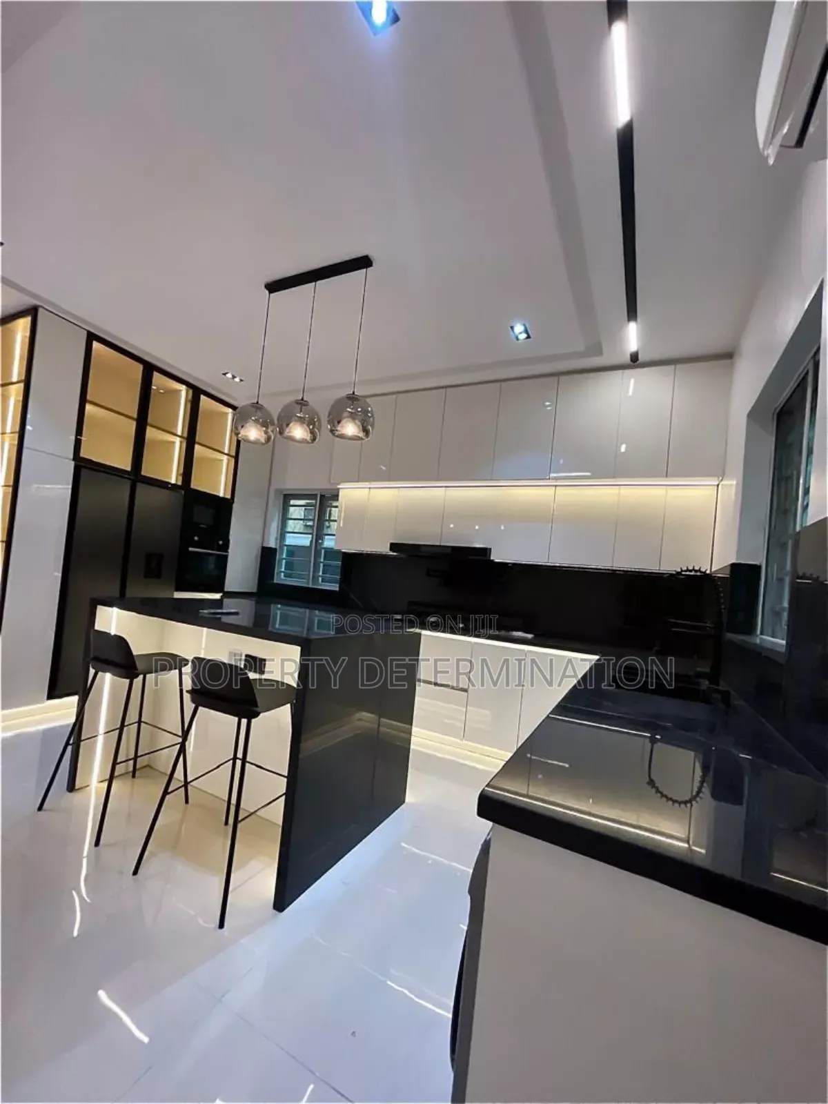 Furnished 4bdrm Duplex in Omole Phase 1 for sale in Omole Phase 1