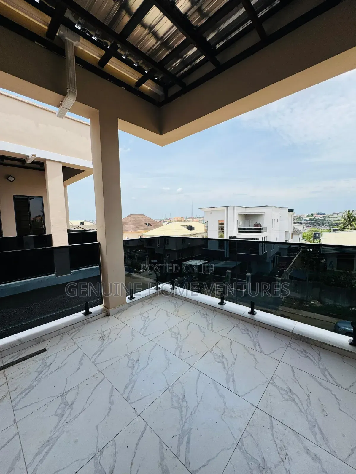 5bdrm Duplex in Omole Estate Ikeja for sale in Omole Phase 1