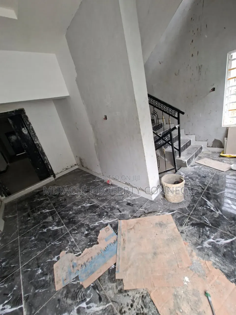 Furnished 3bdrm Duplex in Aworojobe, Mende for rent in Mende