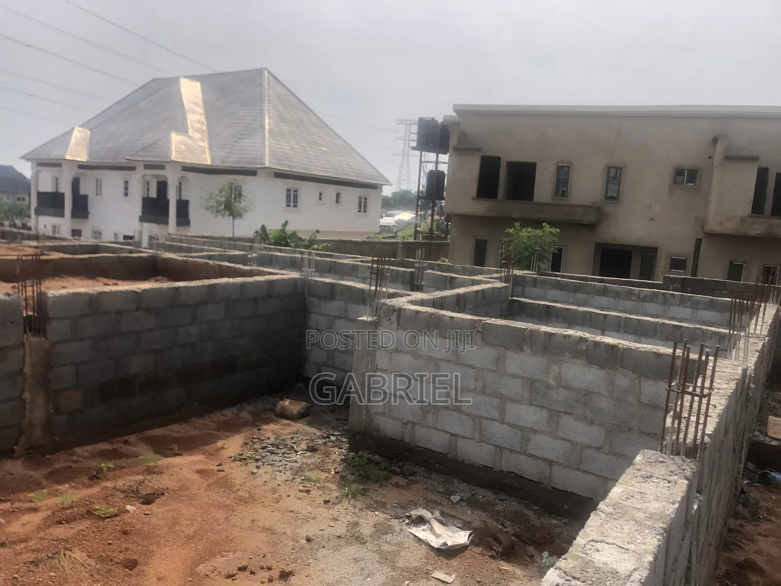 Land for Sale at Giveaway Price in Dawaki