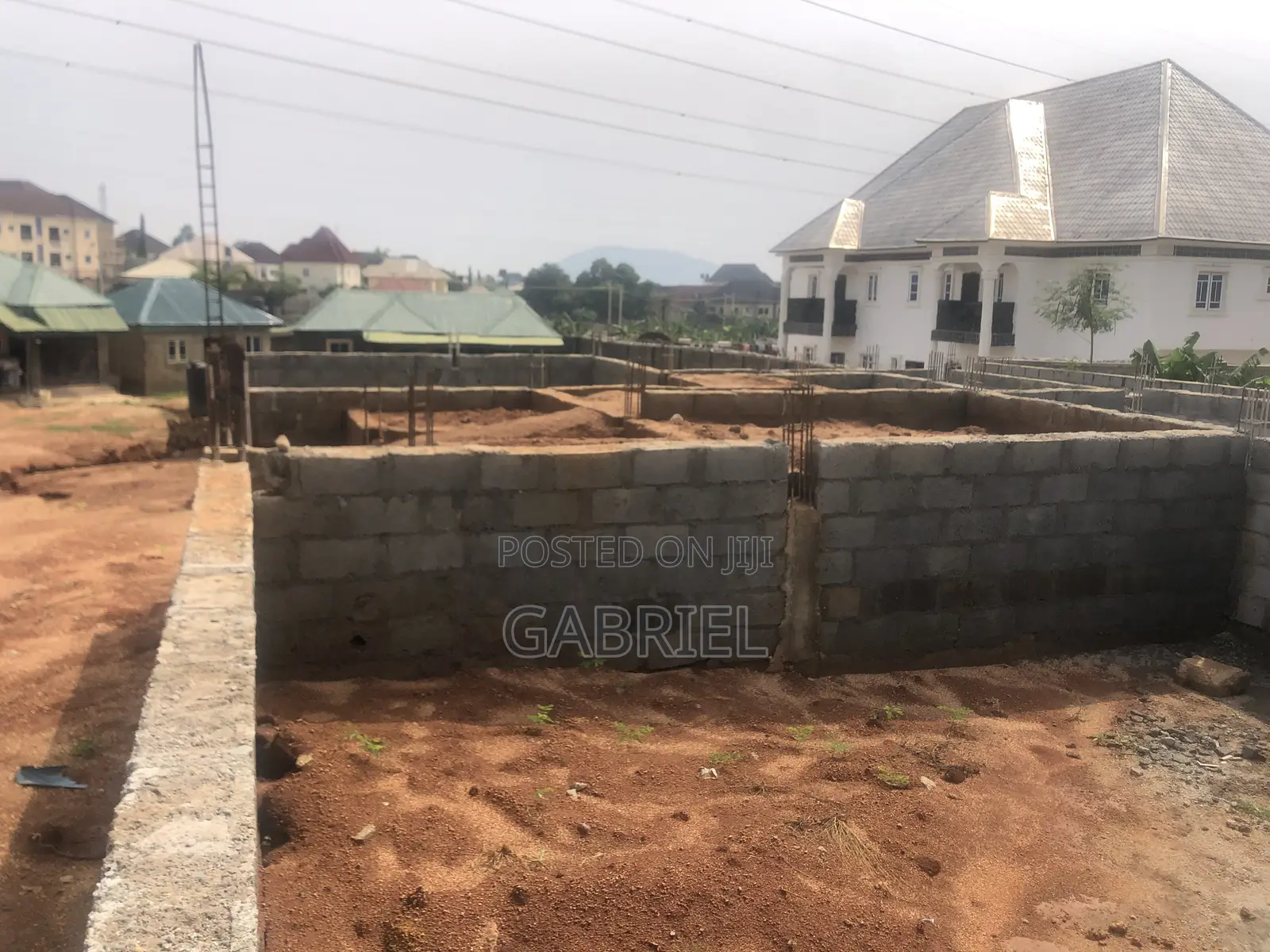 Land for Sale at Giveaway Price in Dawaki