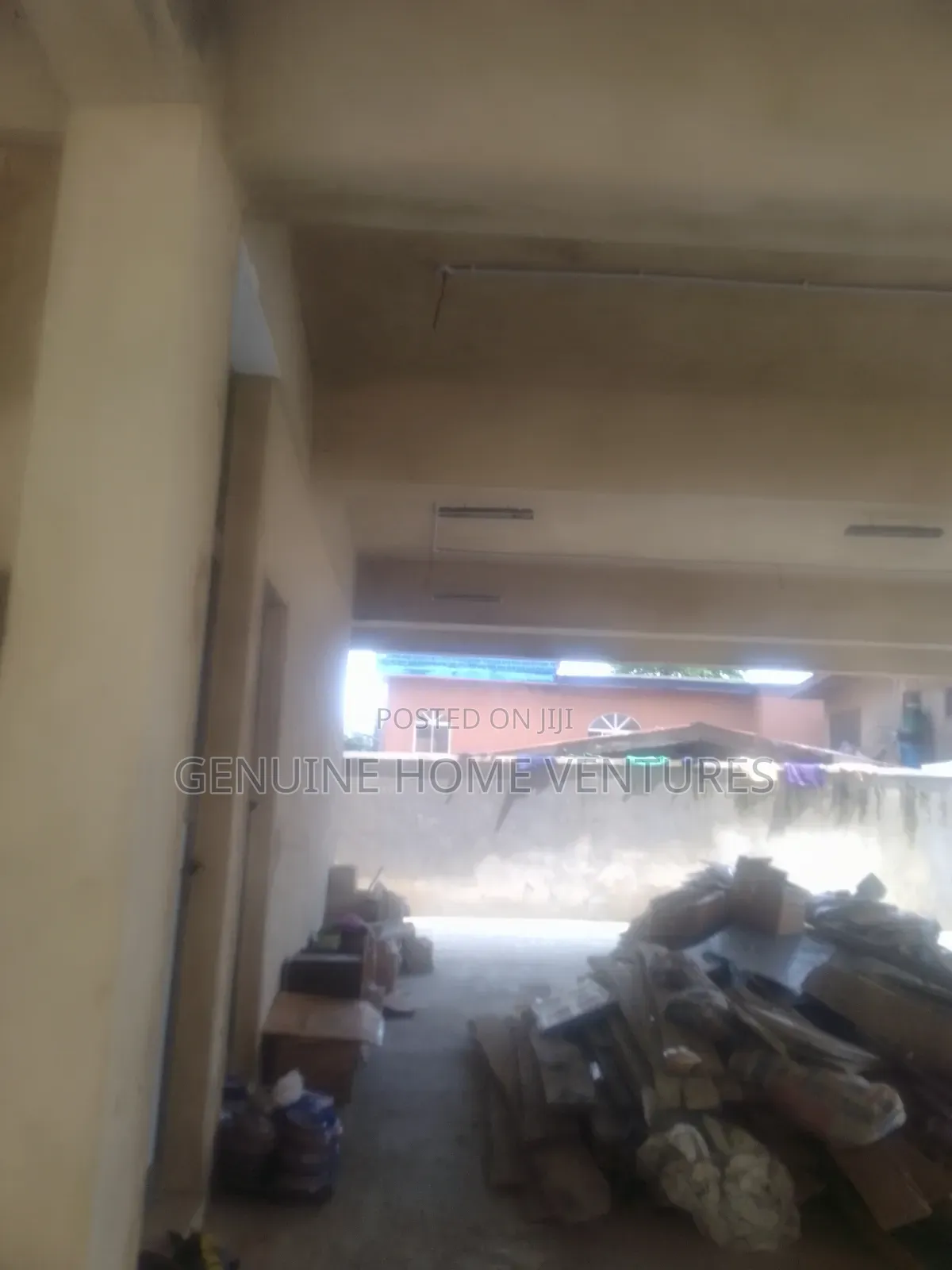 Whole 2 Storey Building in Commercial Area Ikorodu for Lease in Ikorodu Garage