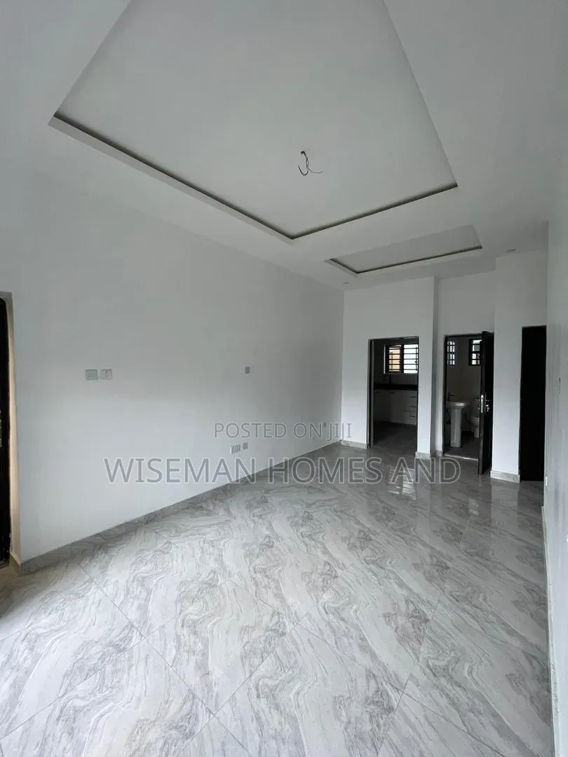 1bdrm Apartment in Ologolo Lekki for sale in Ologolo