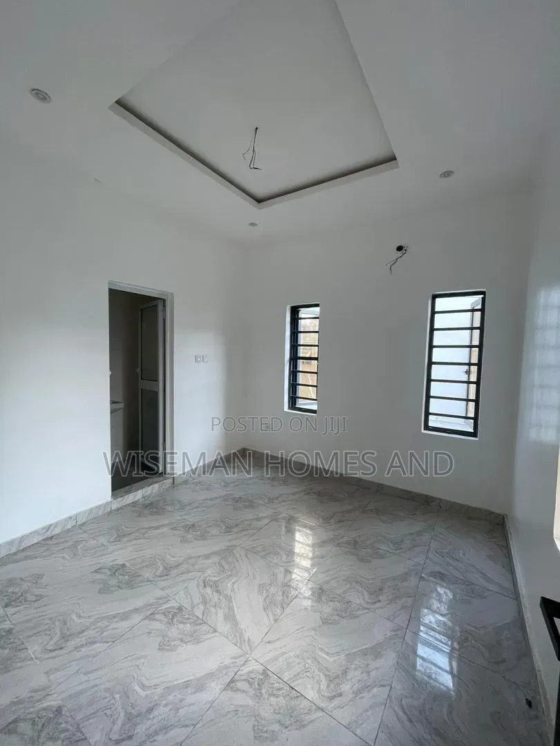 1bdrm Apartment in Ologolo Lekki for sale in Ologolo