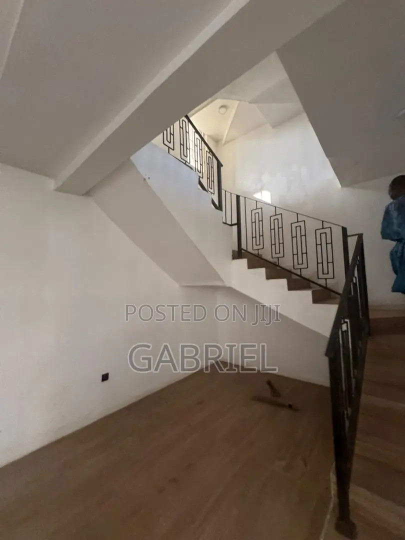 4bdrm Duplex in Dantata Estate, Gwarinpa for rent in Gwarinpa