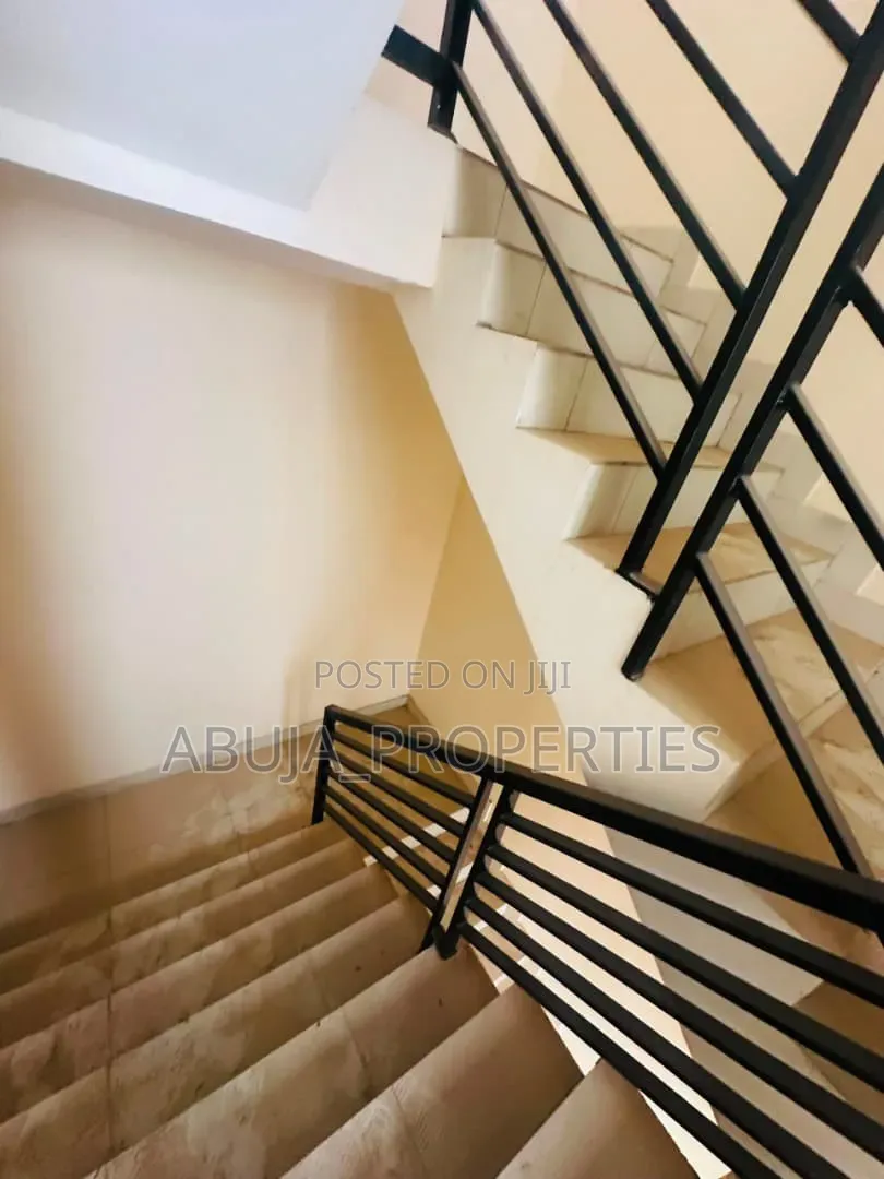 3bdrm Duplex in Jahi for rent in Jahi