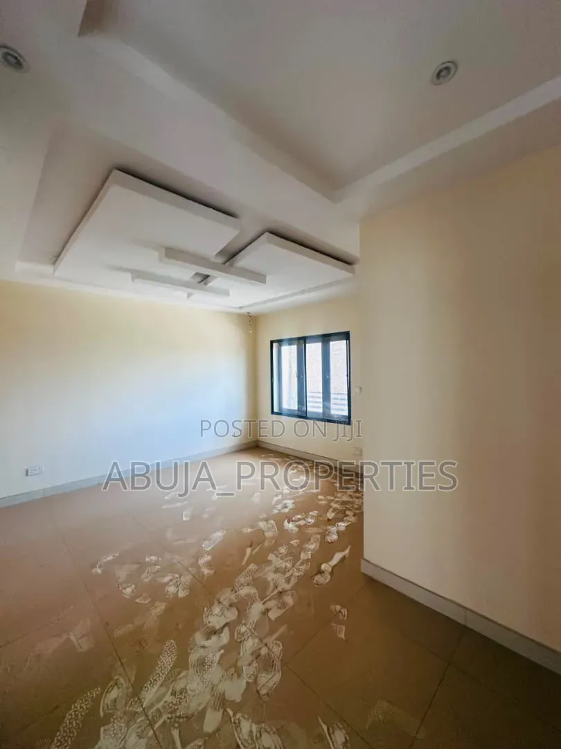 3bdrm Duplex in Jahi for rent in Jahi