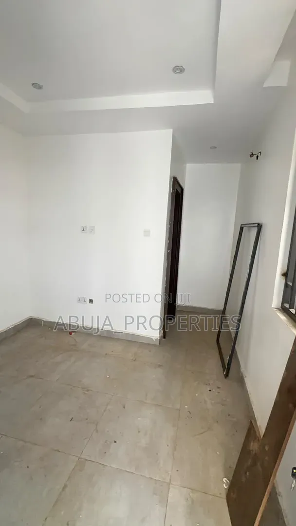 4bdrm Duplex in Mabushi for rent in Mabushi