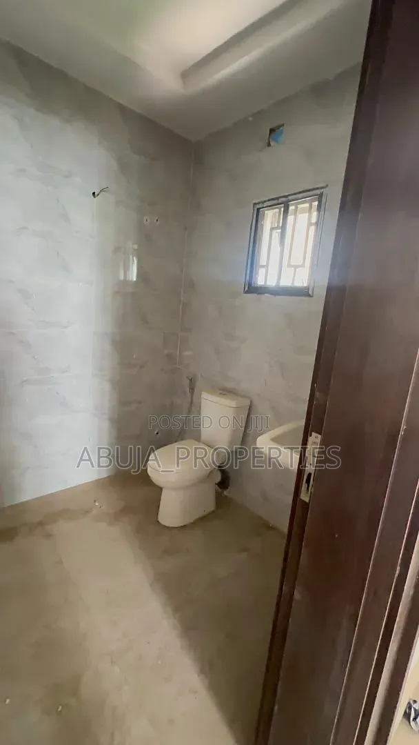 4bdrm Duplex in Mabushi for rent in Mabushi