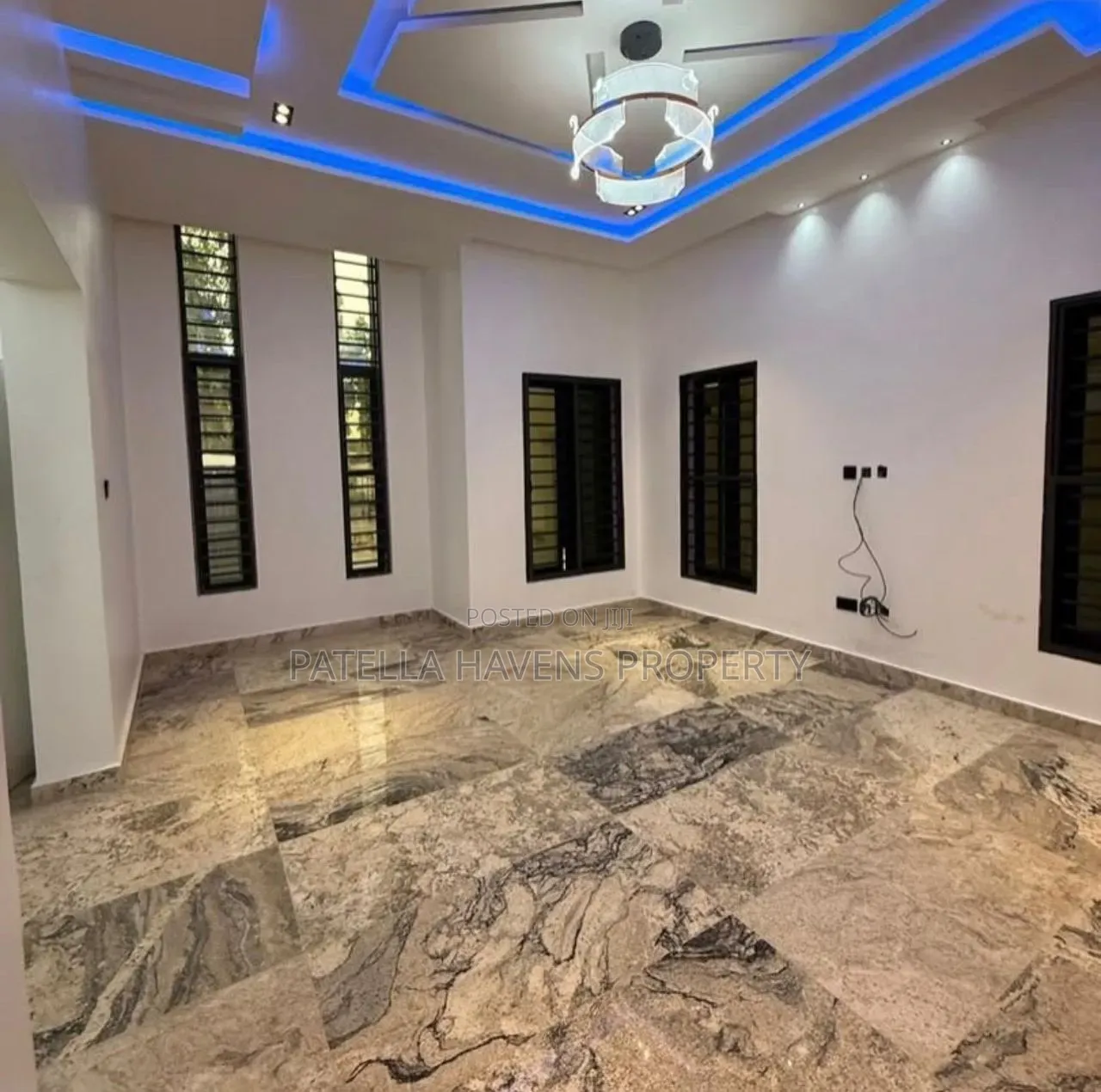 4bdrm Duplex in Life Camp for sale in Life Camp