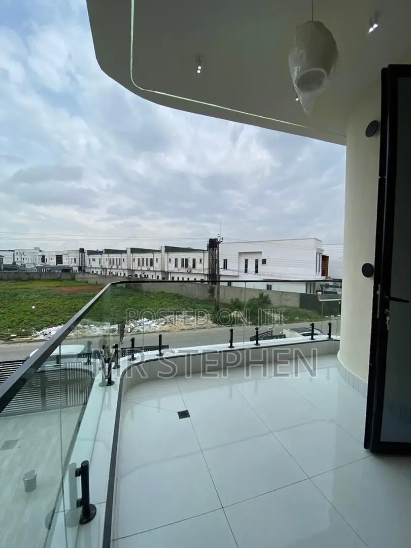 Furnished 5bdrm Duplex in Lekki Phase 1 for sale in Lekki Phase 1
