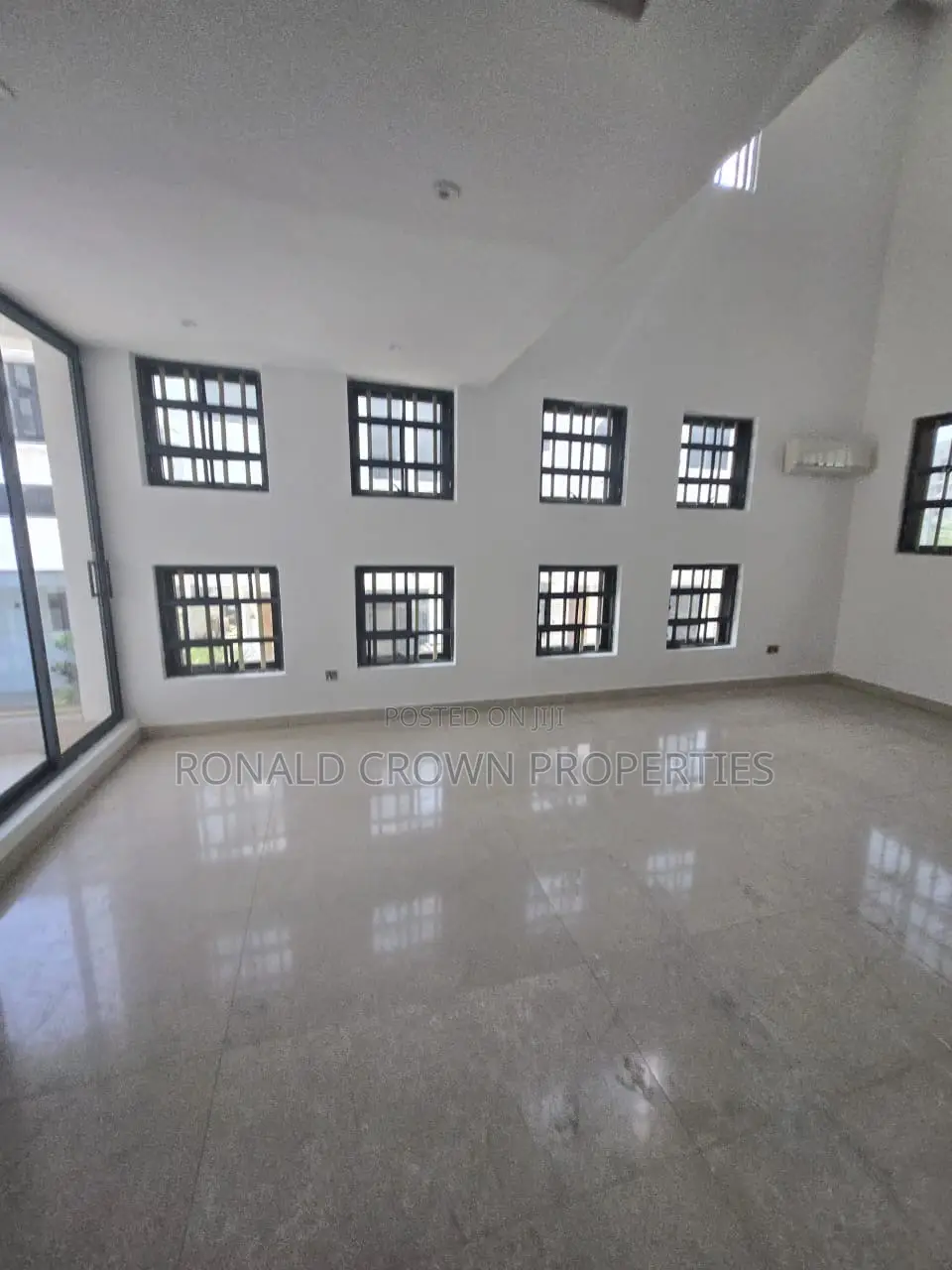 5bdrm Duplex in Ikoyi S.W for sale in Ikoyi S.W