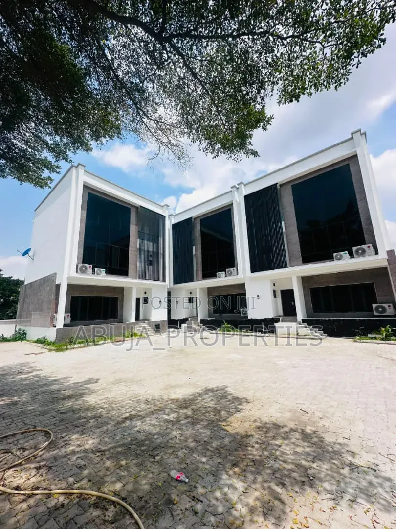 3bdrm Duplex in Maitama for rent in Maitama