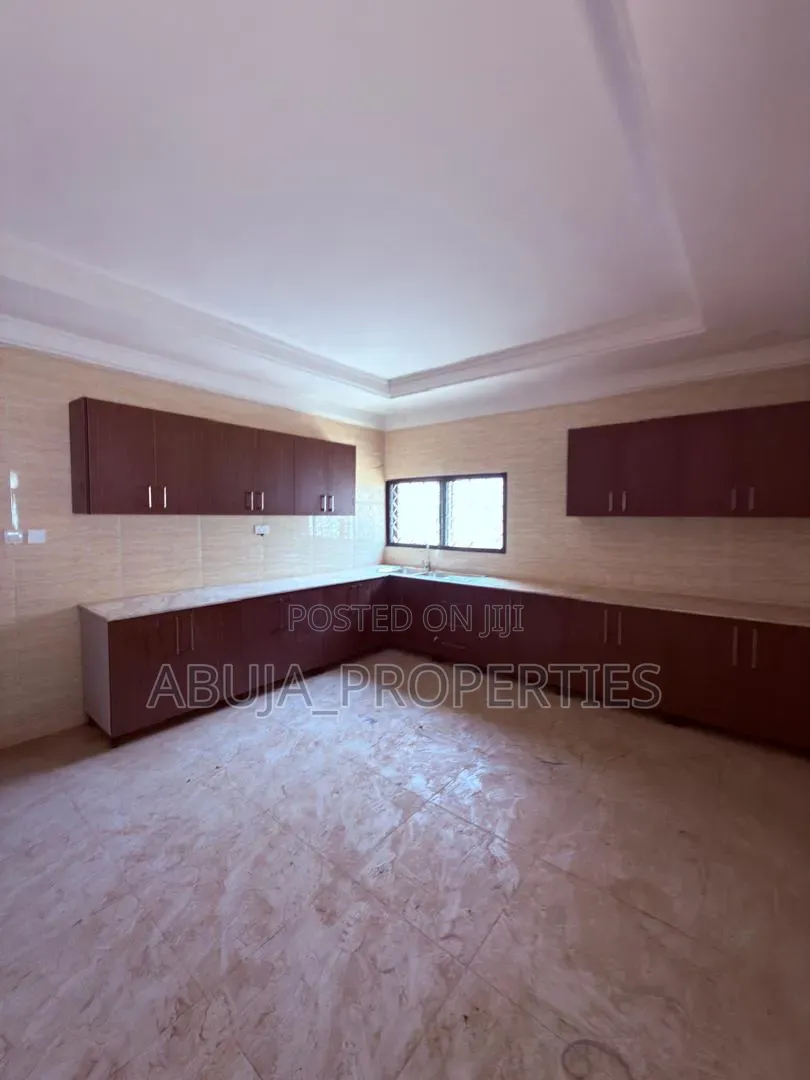 6bdrm Duplex in Maitama for rent in Maitama