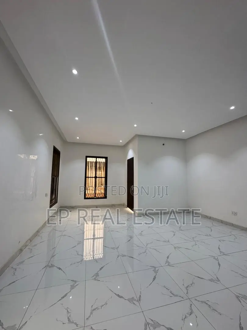 4bdrm Duplex in Katampe for sale in Katampe