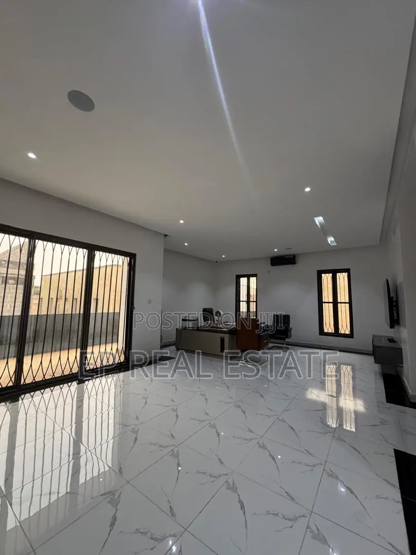 4bdrm Duplex in Katampe for sale in Katampe