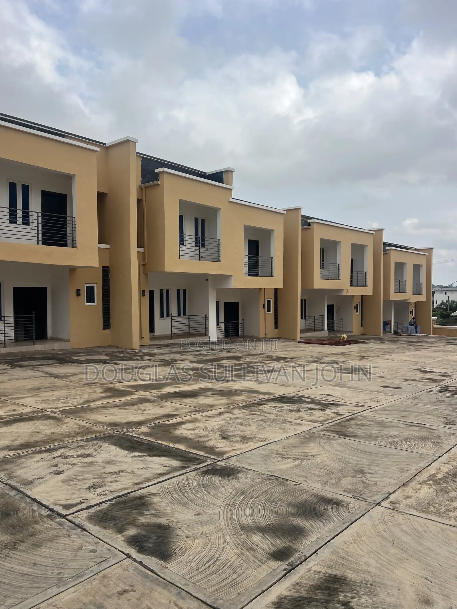 5bdrm Townhouse/Terrace in Independence Layout, Enugu for sale in Enugu