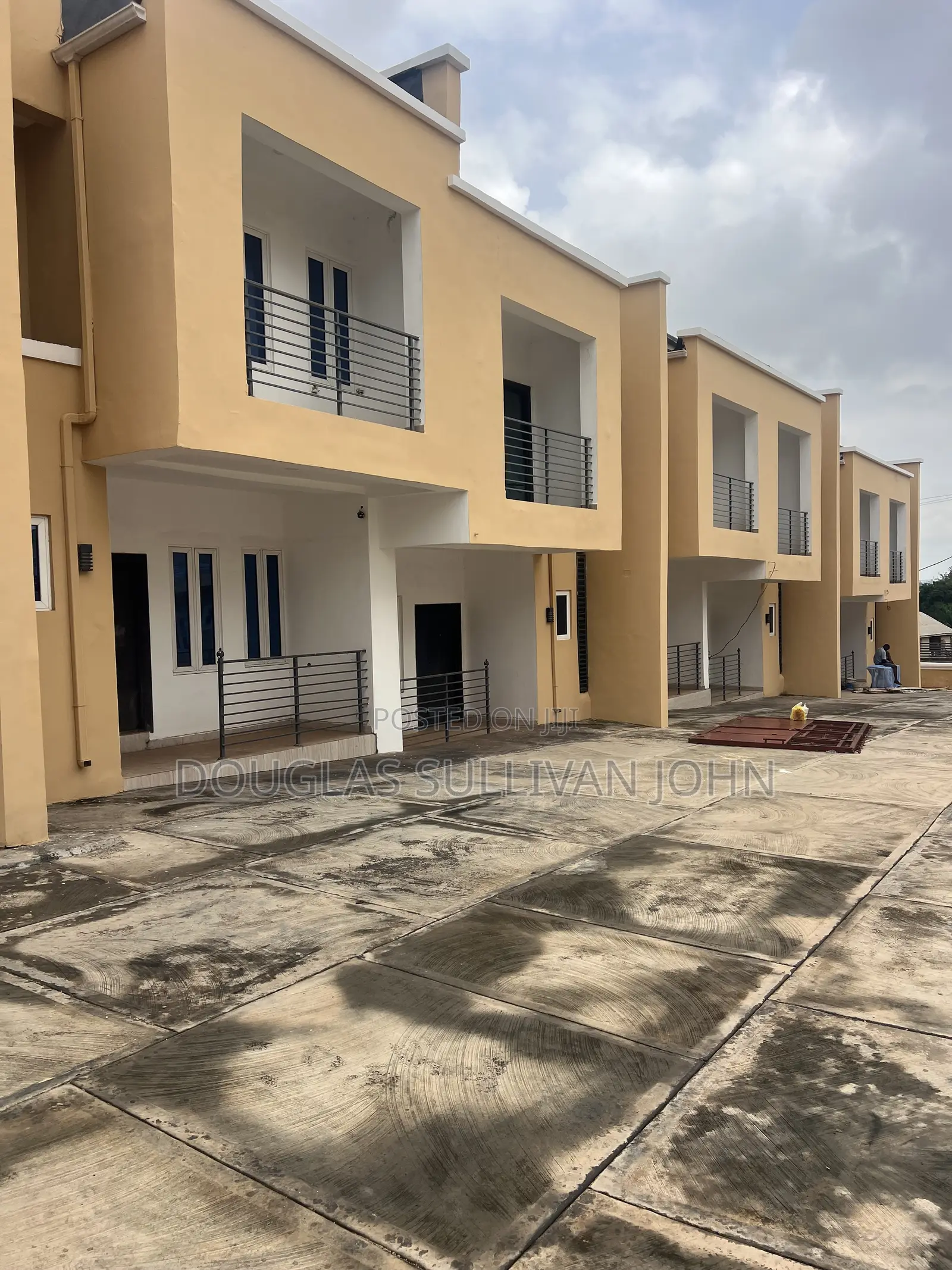 5bdrm Townhouse/Terrace in Independence Layout, Enugu for sale in Enugu