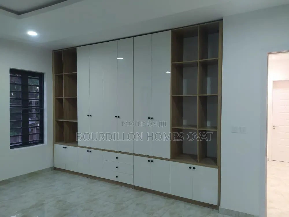 4bdrm Duplex in Victoria Island for sale in Victoria Island Extension