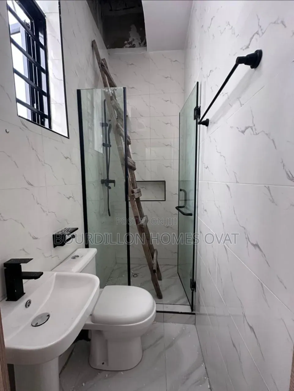 4bdrm Duplex in Chevron Lekki Lagos for sale in Chevron