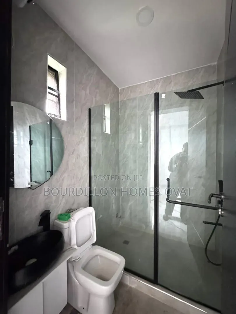 2bdrm Apartment in Ikate Lekki Lagos for rent in Ikate