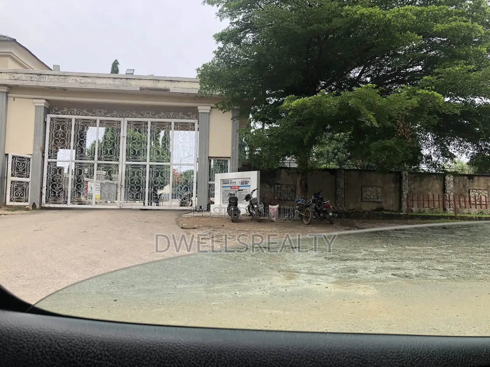 3bdrm Bungalow in Fha Estate Lugbe for sale in FHA