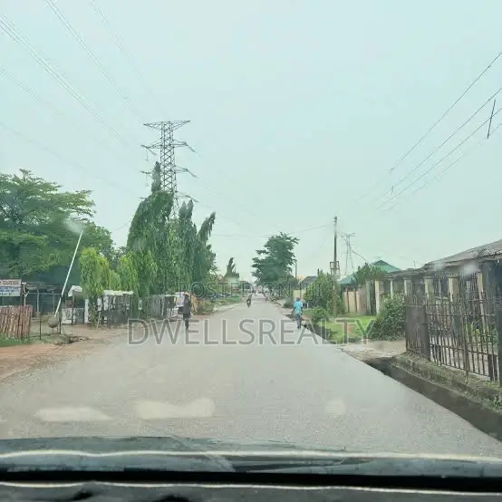 3bdrm Bungalow in Fha Estate Lugbe for sale in FHA