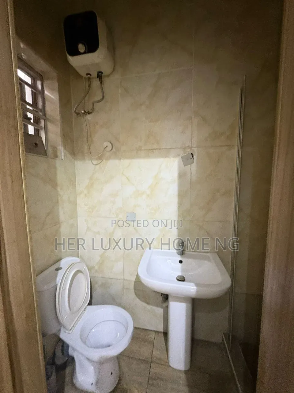1bdrm Apartment in Royal Pine Estate, Lekki for rent in Lekki