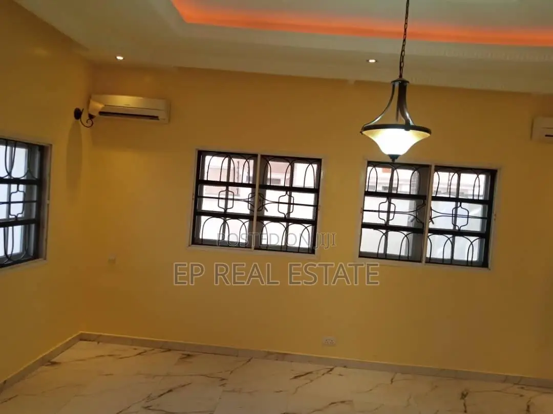 4bdrm Bungalow in Apo Resettlement for rent in Apo Resettlement