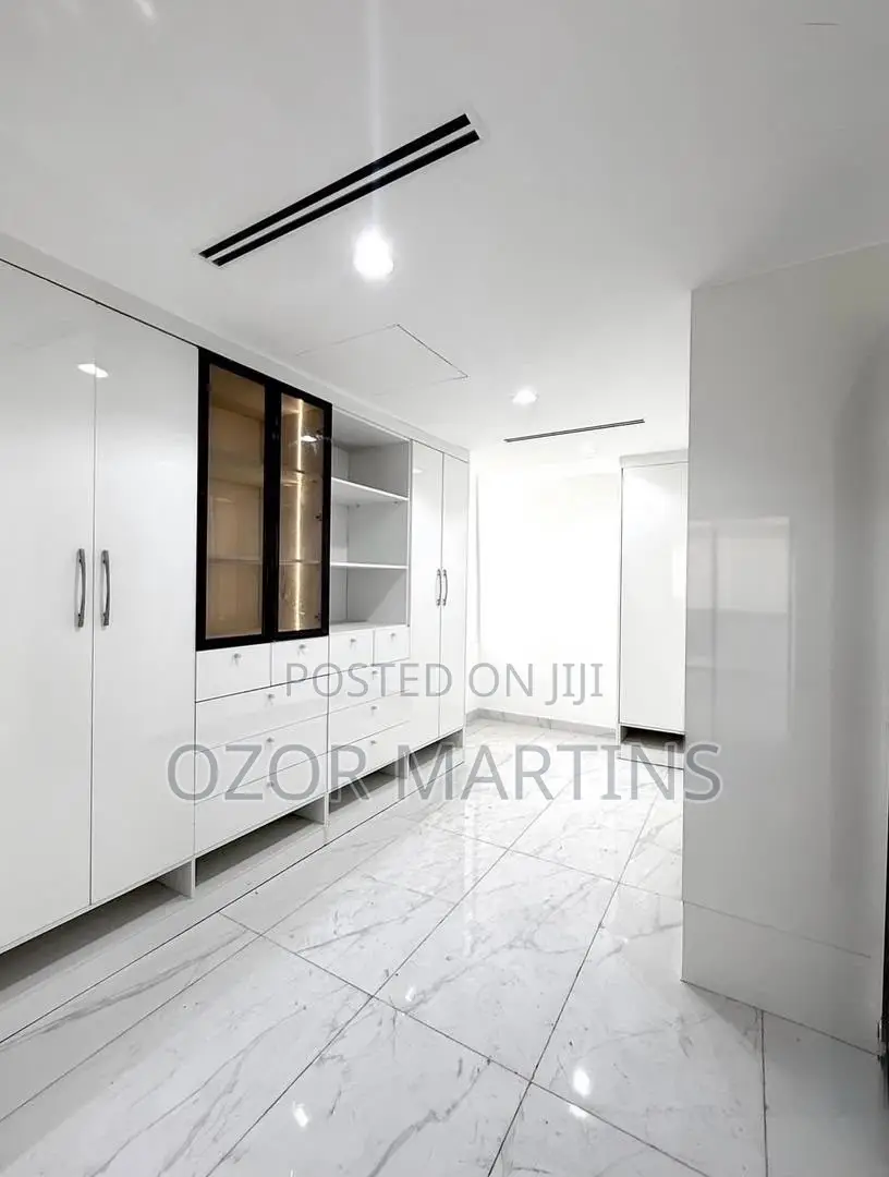 5bdrm Duplex in Guzape District for sale in Guzape District