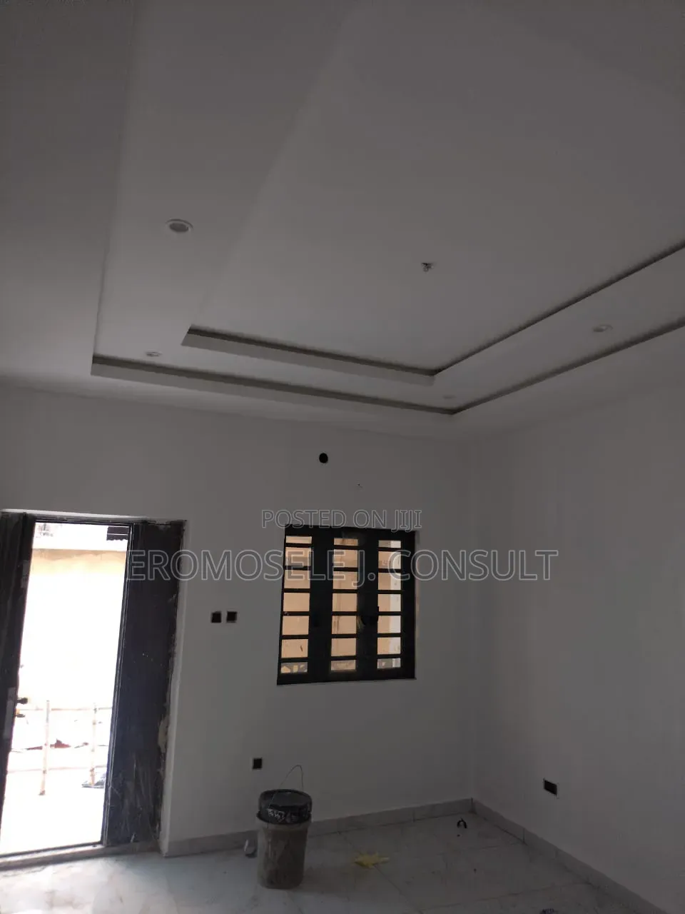 2bdrm Apartment in Aguda / Surulere for sale in Aguda / Surulere