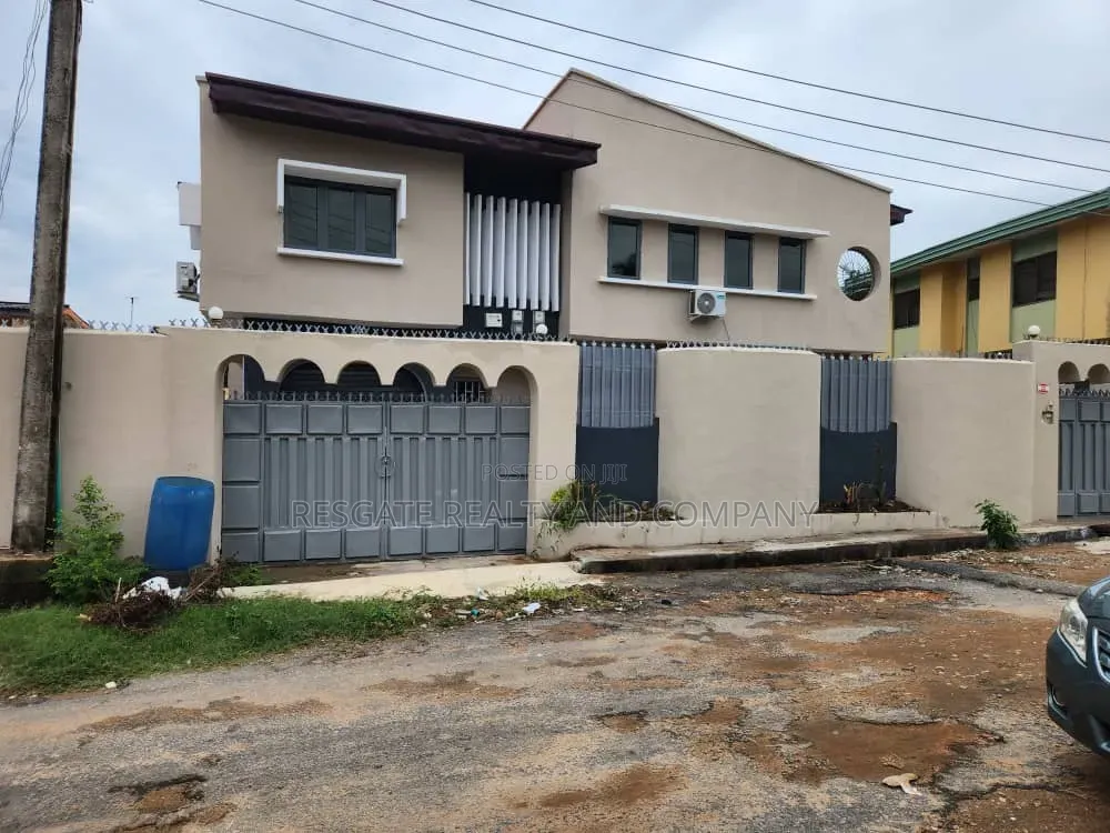 Furnished 7bdrm Duplex in Alafia Estate, Ibadan for sale in Ibadan