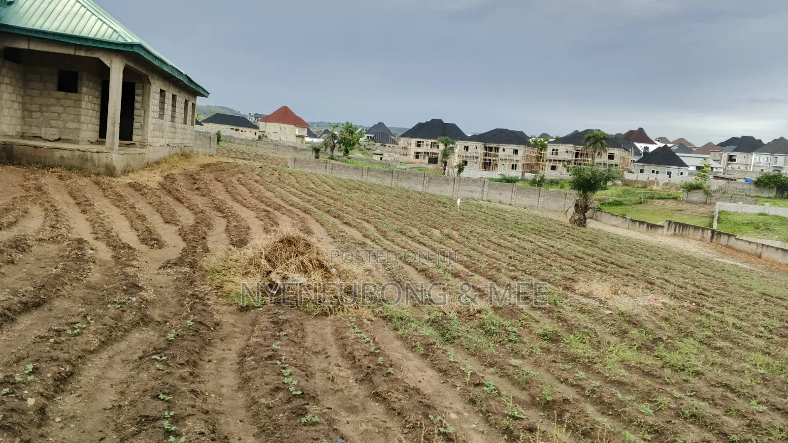 3200sqm Land For Sale in Phase 4 / Jikwoyi