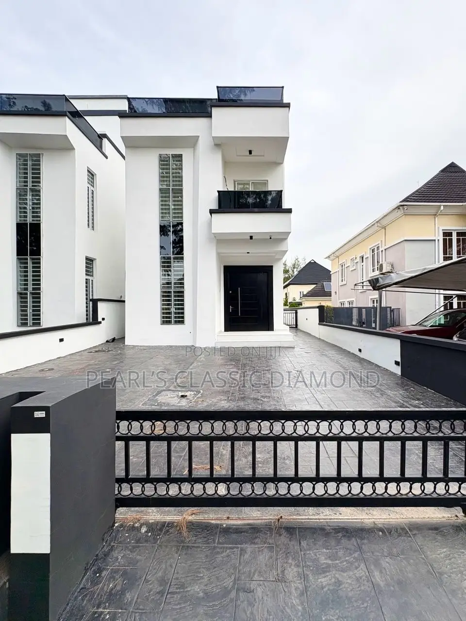 5bdrm House in Lekki County for sale in Lekki