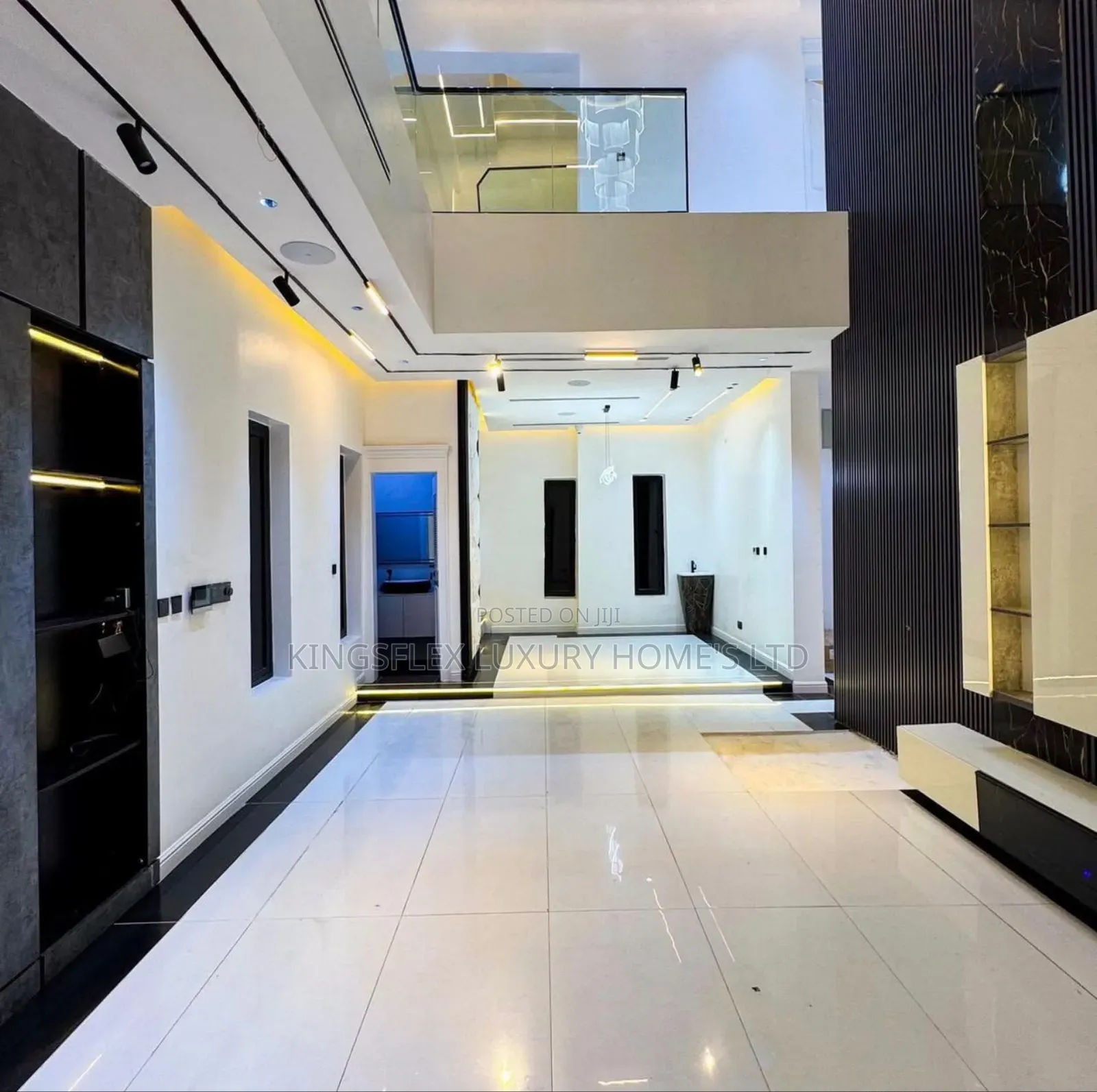 5bdrm Duplex in Mini Estate, Guzape District for sale in Guzape District