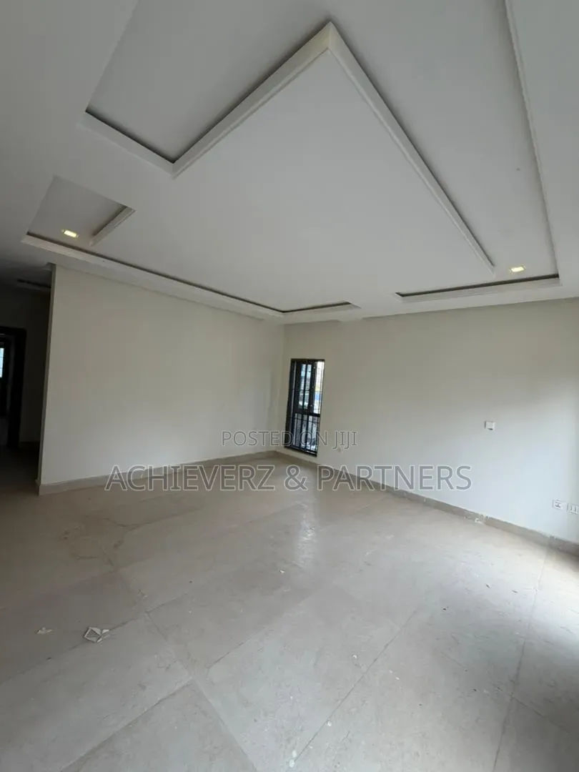 4bdrm Duplex in Asokoro for sale in Asokoro