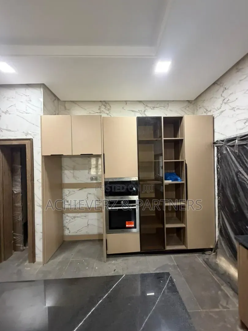 4bdrm Duplex in Asokoro for sale in Asokoro
