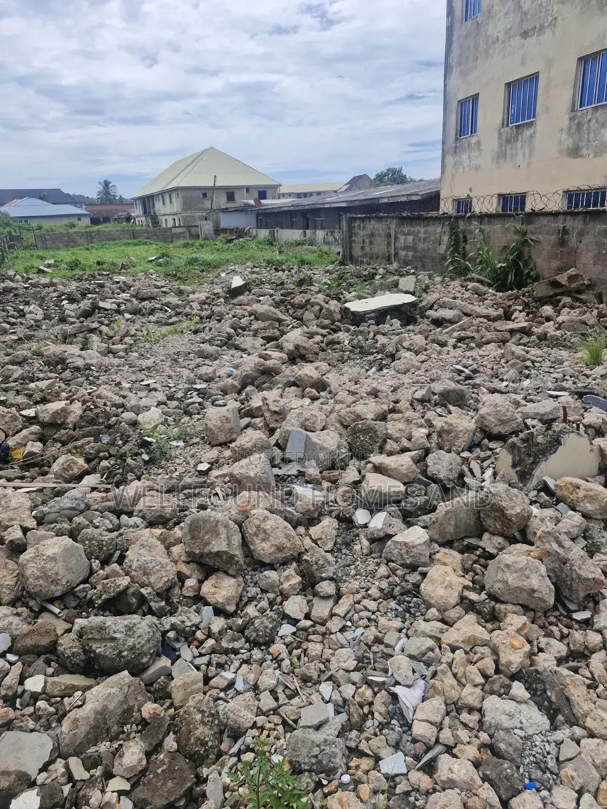 3 Plots of Land for in Adebayo in Ado Ekiti