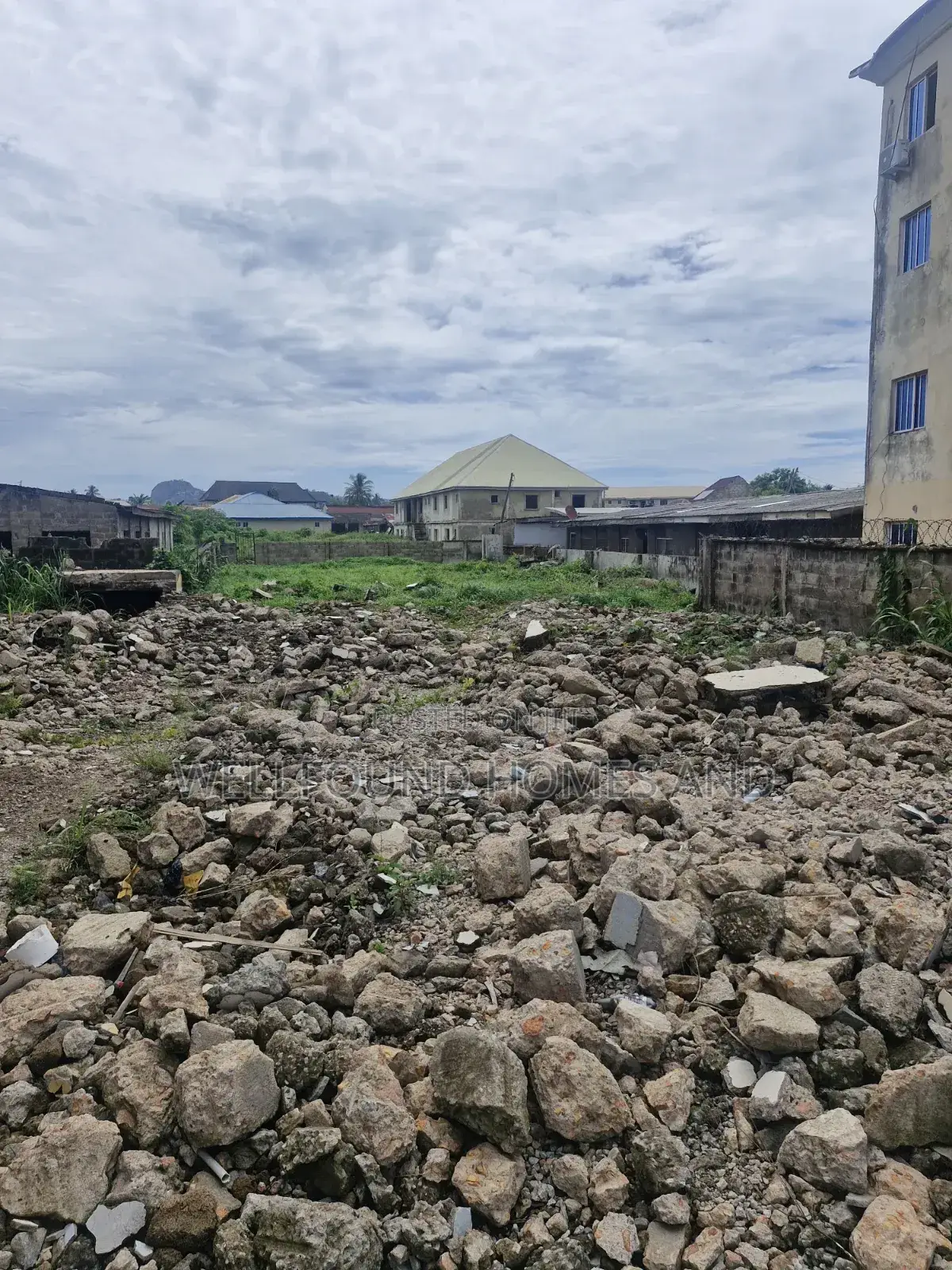 3 Plots of Land for in Adebayo in Ado Ekiti