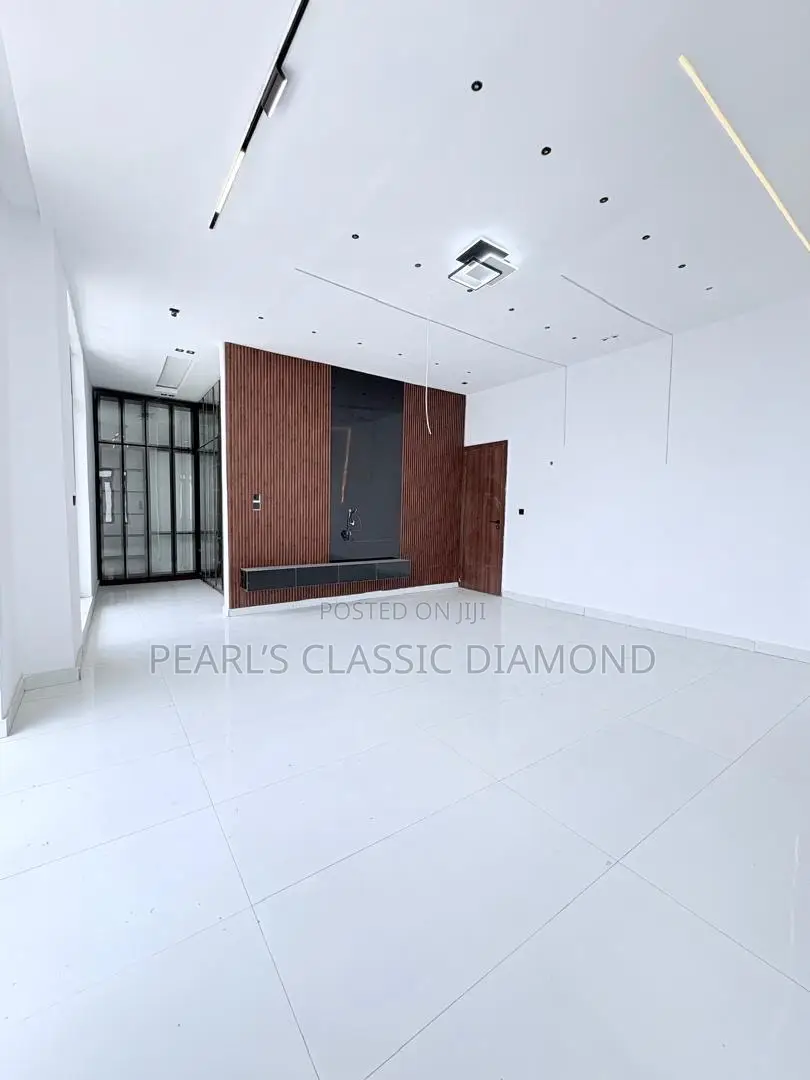 4bdrm Duplex in Ajah for sale in Ajah