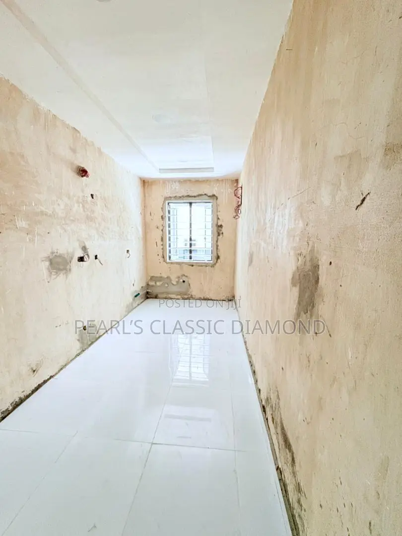 2bdrm Apartment in Ikate for sale in Ikate