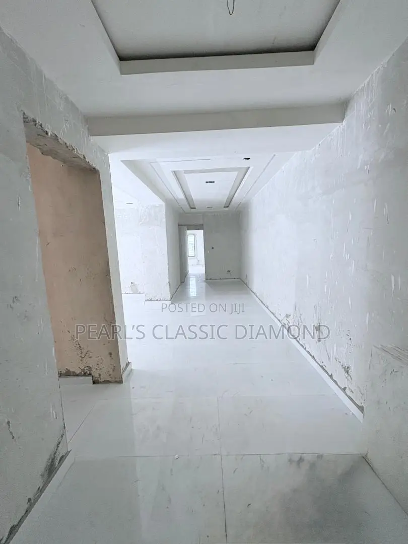 2bdrm Apartment in Ikate for sale in Ikate