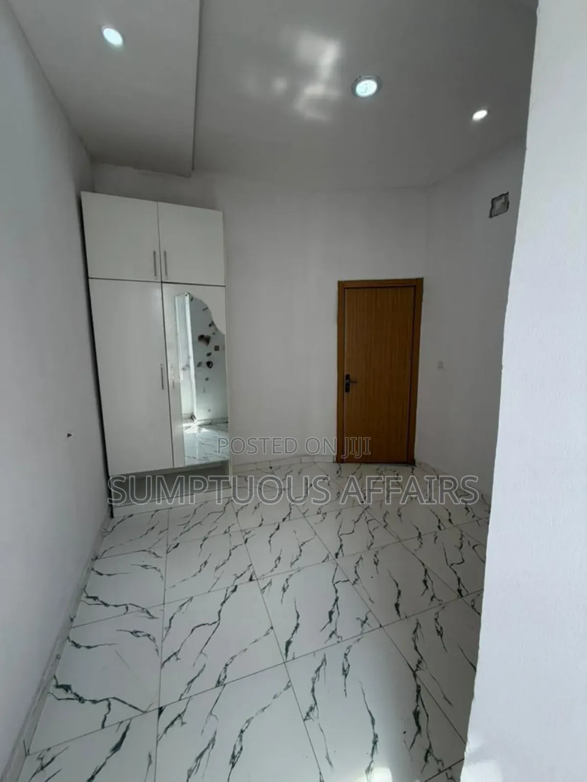 1bdrm Shared Apartment in Orchid Road, Lekki for rent in Lekki